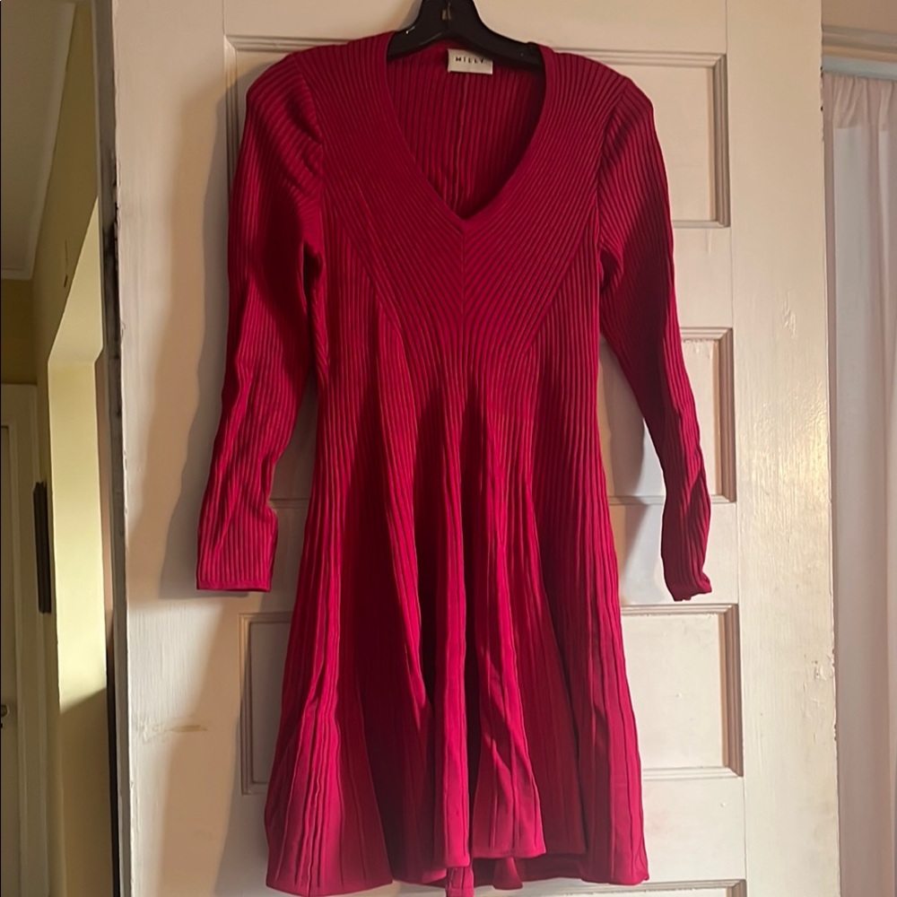 Milly sample dress- Thick- Material- Fits like a size 4 and short- good w tights